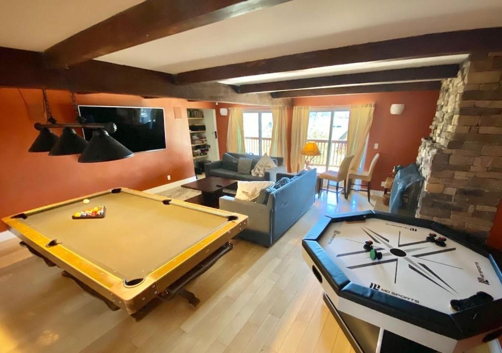 Modern 6 Bedroom Retreat, Stunning Lake Views, Close To Village! ليك أروهيد المظهر الخارجي الصورة