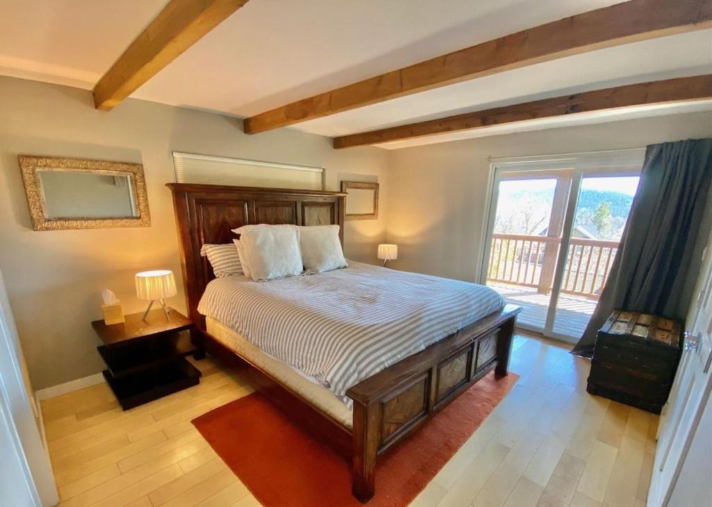 Modern 6 Bedroom Retreat, Stunning Lake Views, Close To Village! ليك أروهيد المظهر الخارجي الصورة