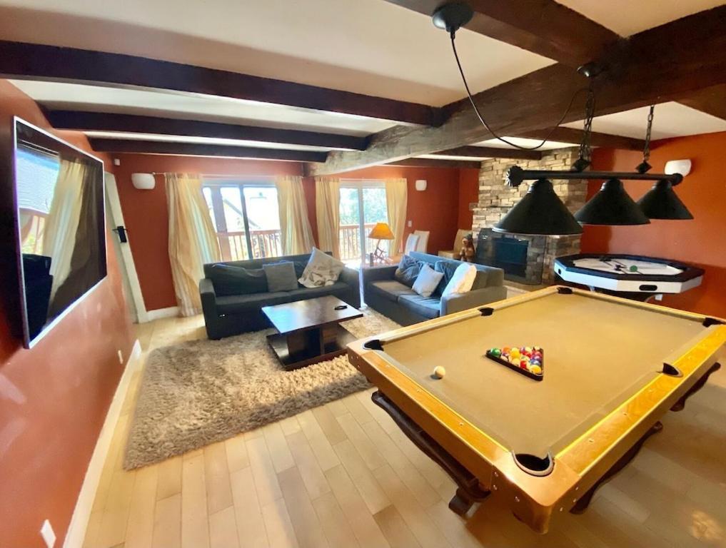 Modern 6 Bedroom Retreat, Stunning Lake Views, Close To Village! ليك أروهيد المظهر الخارجي الصورة